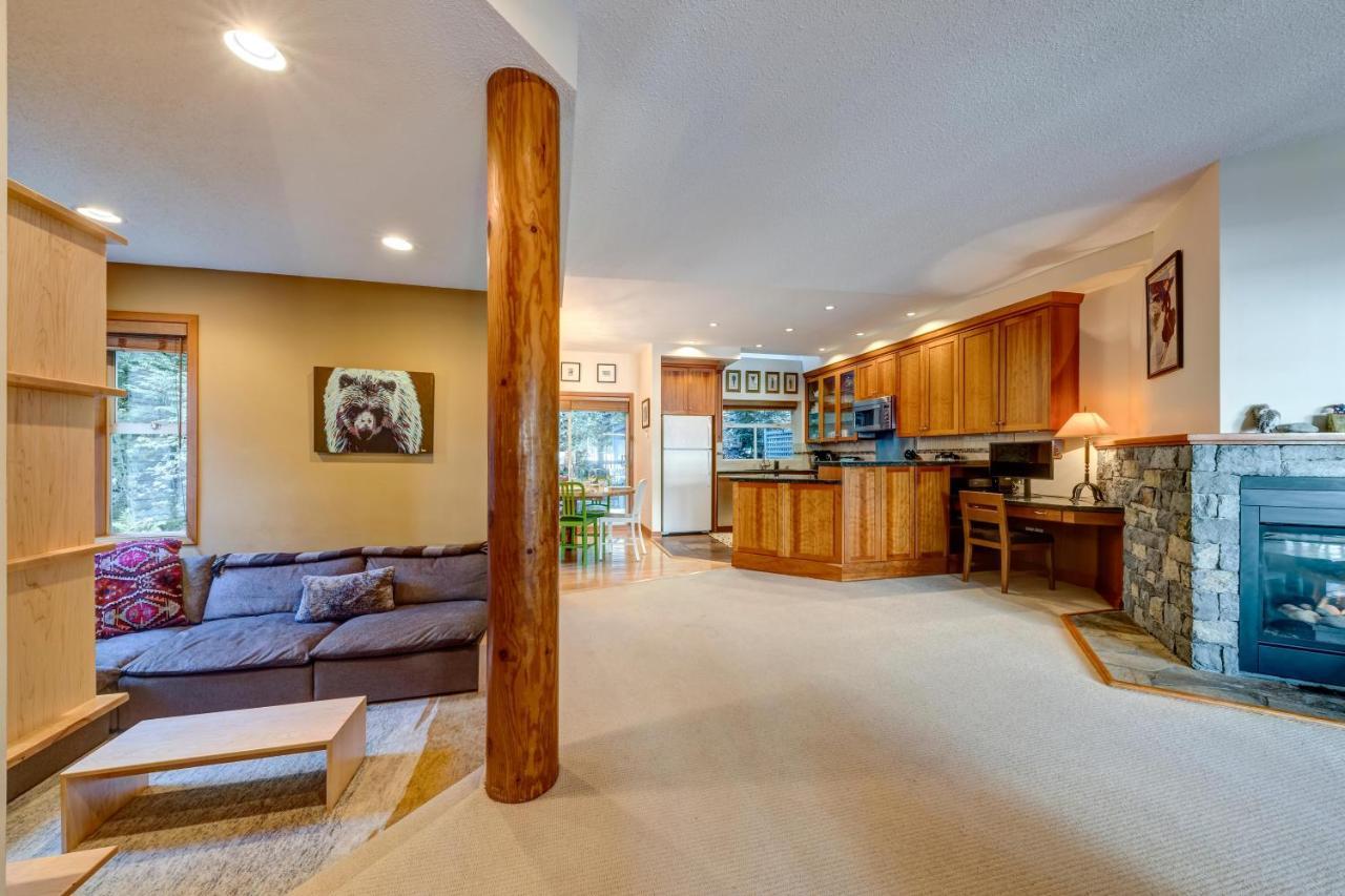 Snowy Creek 14 Villa Уислър Екстериор снимка
