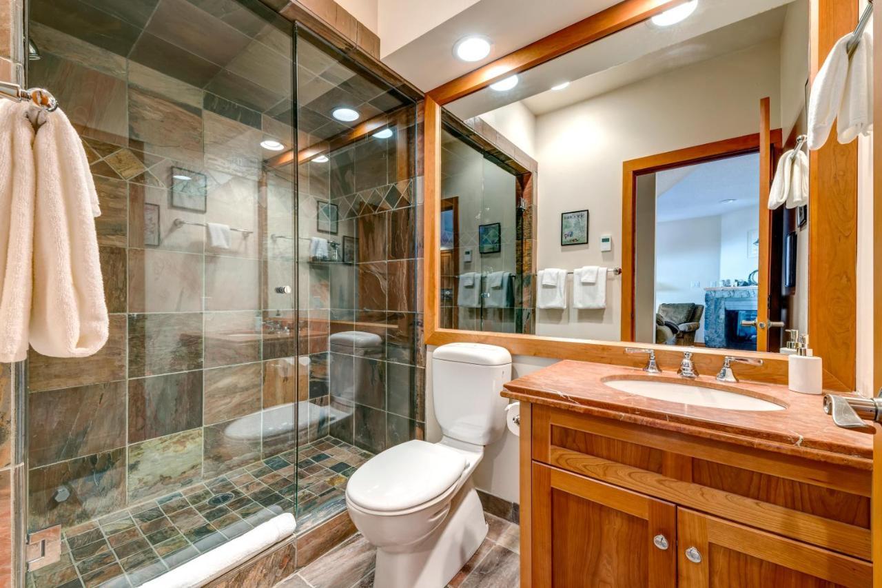 Snowy Creek 14 Villa Уислър Екстериор снимка